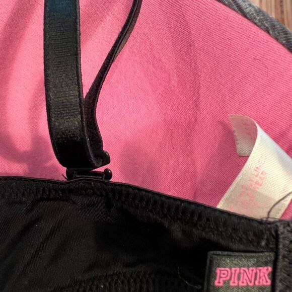 Victoria's Secret Wear Everywear Lightly Lined Padded Bra Size 34B - Picture 3 of 5